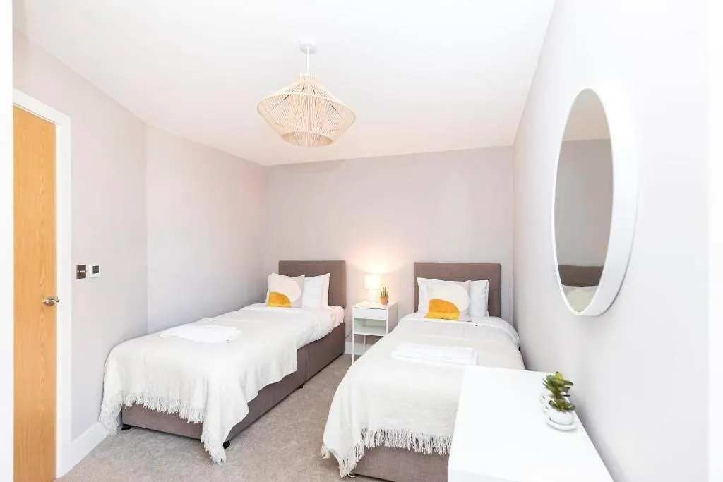 Meraki Luxe By Grandeur Property-1