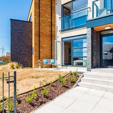 Meraki Luxe By Grandeur Property-3